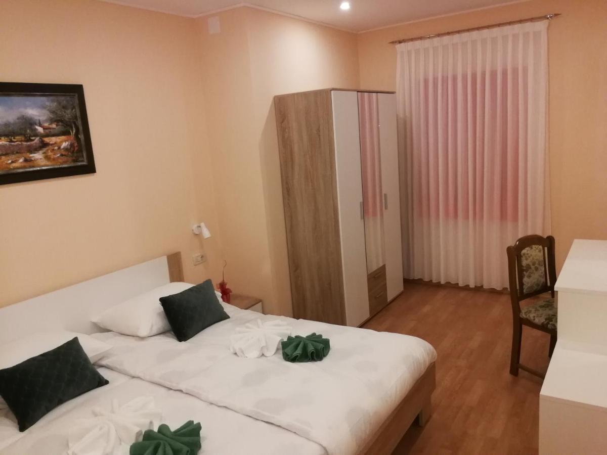 Apartman Fachin Motovun Bagian luar foto